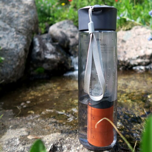 HydroBlu MUV Nomad Wasserflasche mit Filter - HikerHaus