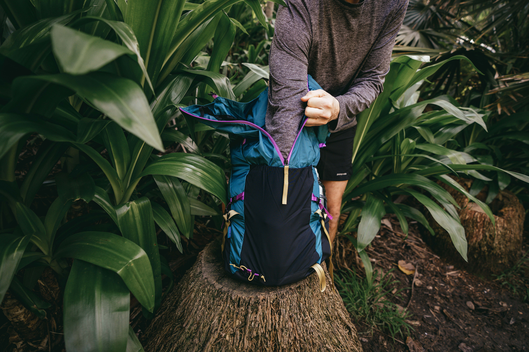 Gossamer Gear Loris 25