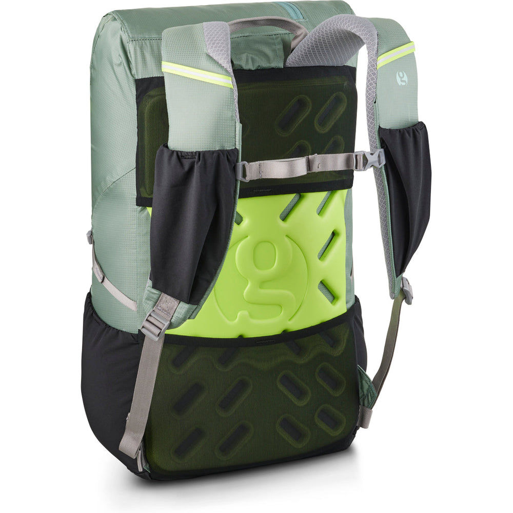 Gossamer Gear Loris 25