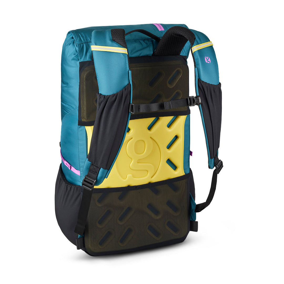 Gossamer Gear Loris 25
