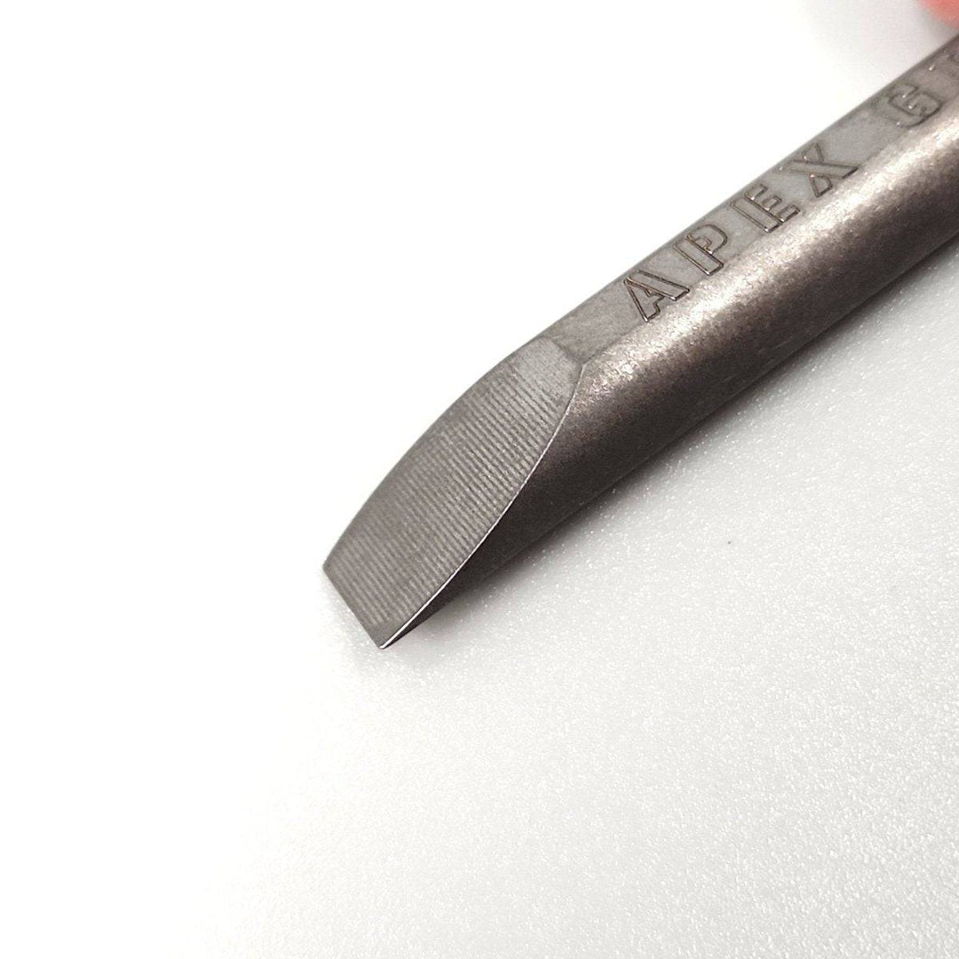 Apex Giant Keychain Pry Bar Titanium – Produktansicht 5