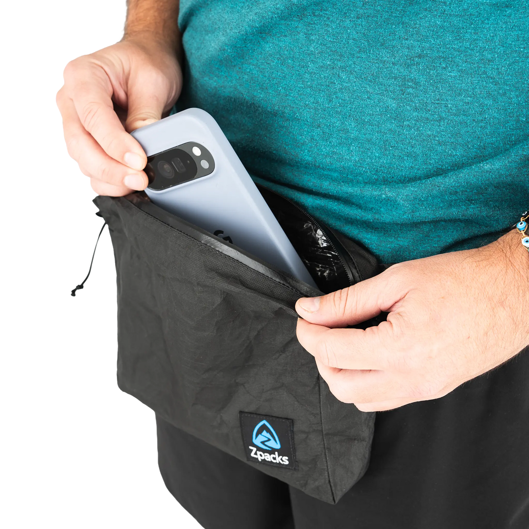 Zpacks Front-Utility-Pack – Zugriff auf das Smartphone beim Tragen an der Hüfte