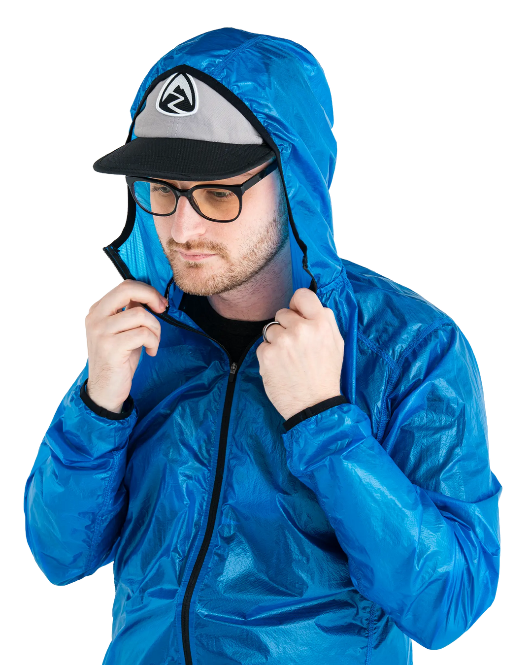 Zpacks Ventum Wind Shell Jacket – Azure Blue – Vorderansicht mit aufgesetzter Kapuze